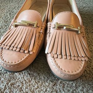 Women's TODS shoes